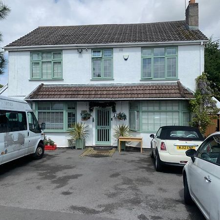 Bed and Breakfast Barrs Court Beds Warmley Екстер'єр фото